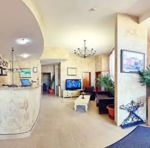 Alexander Palace - 1