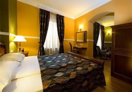 Oborishte 63 Boutique - 11