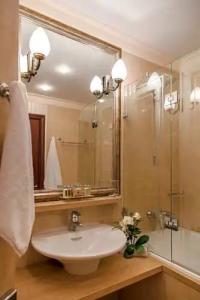 Crystal Palace Boutique - 42