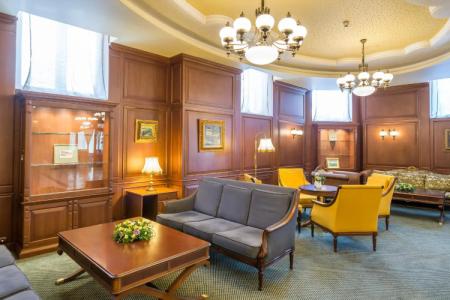 Crystal Palace Boutique - 28