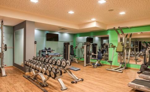 Crystal Palace Boutique - 22