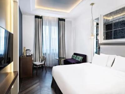 Sofia Balkan Palace - 30