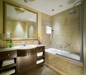 Sofia Balkan Palace - 8