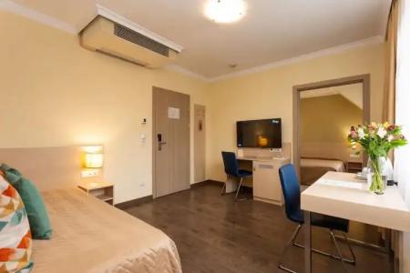 Apartment George - 84