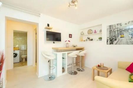 Guest House Steel - 77