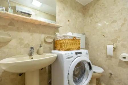 Guest House Steel - 47