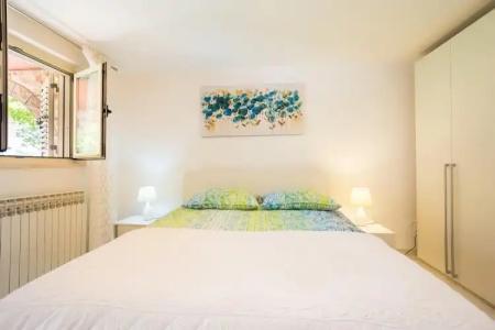 Guest House Steel - 92