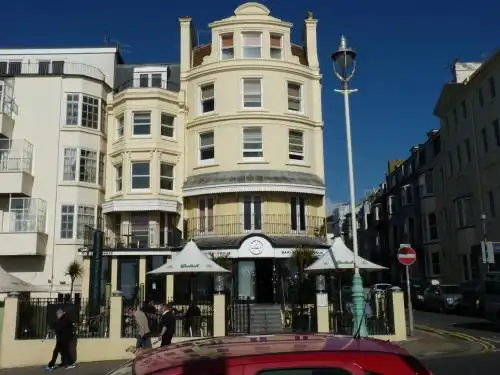 Amsterdam Brighton Seafront - 27