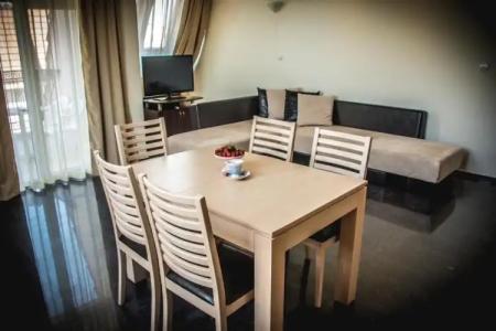 Apart Apolonia Palace - 24