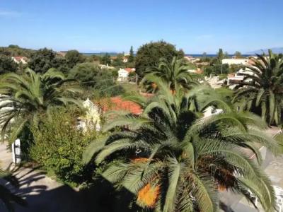 Tzilios Studios - 42