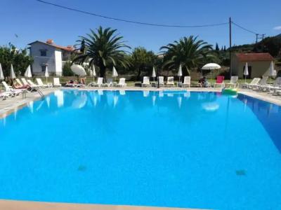 Tzilios Studios - 43