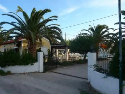 Tzilios Studios - 10