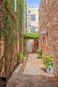 Kasa El Paseo Miami Beach - 24