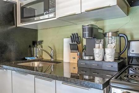 Kasa El Paseo Miami Beach - 189