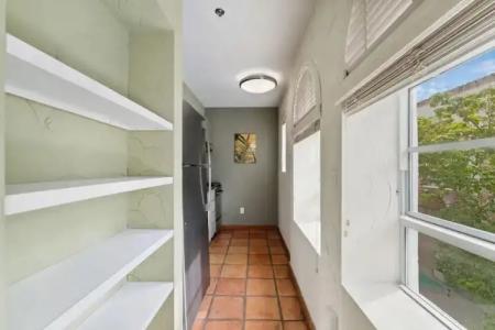 Kasa El Paseo Miami Beach - 52