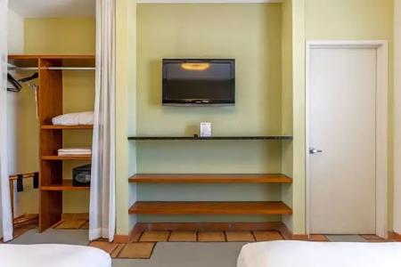 Kasa El Paseo Miami Beach - 107