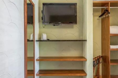 Kasa El Paseo Miami Beach - 131