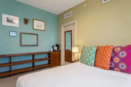 Kasa El Paseo Miami Beach - 67