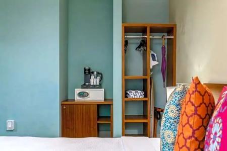 Kasa El Paseo Miami Beach - 34