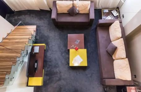 Cosmopolitan & Wellness - 142