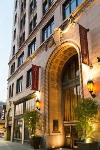 The Citizen, Autograph Collection - 30