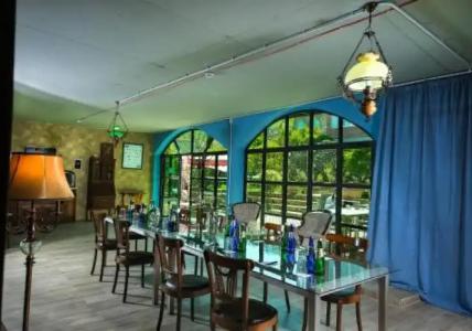 Chateau Mere - 1