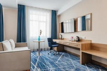 Ramada by Wyndham - 60