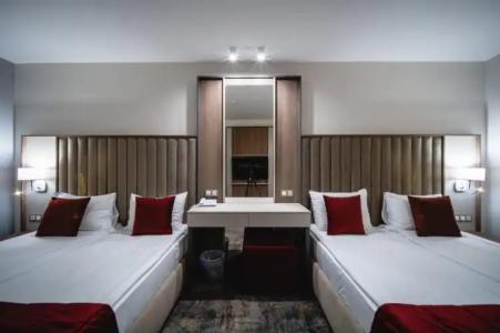 Saint George & Medical Spa - 154