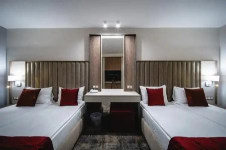 Saint George & Medical Spa - 123