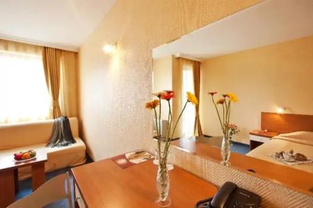 Saint George & Medical Spa - 104