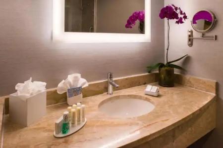 Fairfield Inn & Suites by Marriott New York Manhattan/Times Square - 37