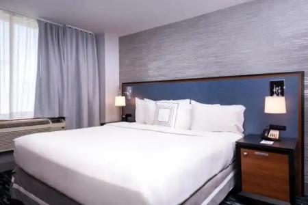 Fairfield Inn & Suites by Marriott New York Manhattan/Times Square - 31