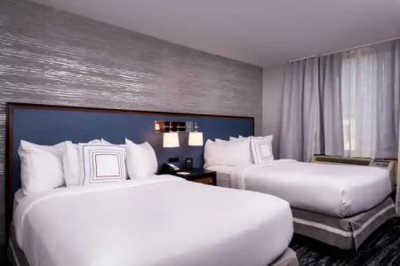 Fairfield Inn & Suites by Marriott New York Manhattan/Times Square - 39