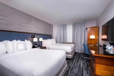 Fairfield Inn & Suites by Marriott New York Manhattan/Times Square - 28