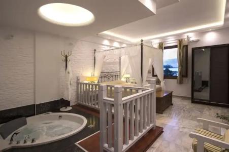 Contaratos Beach - 211