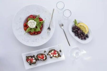 Contaratos Beach - 9