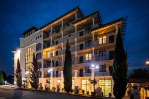 The Cliff Beach Hotel, Obzor