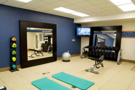 Hampton Inn & Suites Phoenix Chandler-Fashion Center - 16