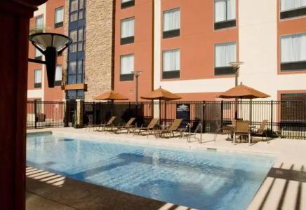 Hampton Inn & Suites Phoenix Chandler-Fashion Center - 14