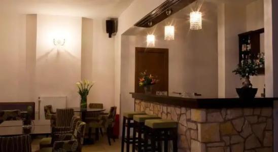 Vytina Mountain View - 4