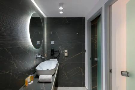 Avra Beach Resort - 8