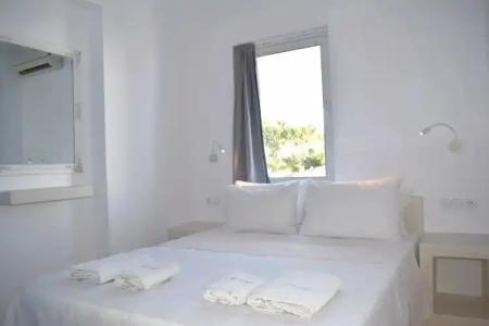 Virginia Studios - 16