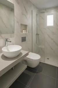 Virginia Studios - 41