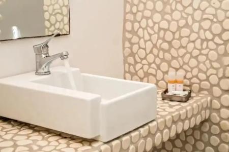 Onar and Suites - 26