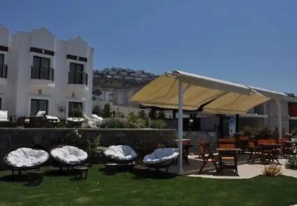 Veltur Small Beach - 16