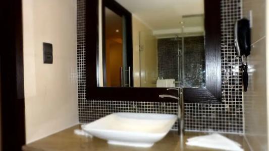 Mark Inn Deira - 111