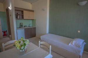 Theo Beach Hotel Apartments, Rethymno