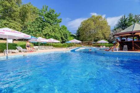 International House of Journalists Resort - 11