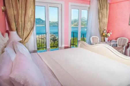 Swan Lake - Adult Only - 65