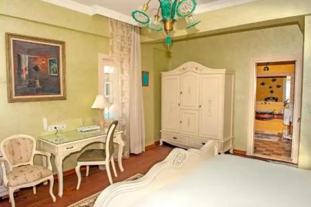 Swan Lake - Adult Only - 51